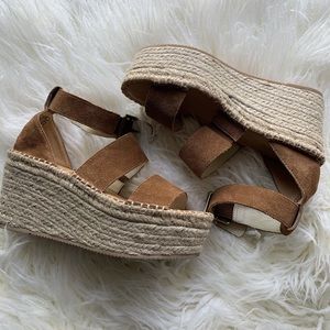 Palma Platform Sandal